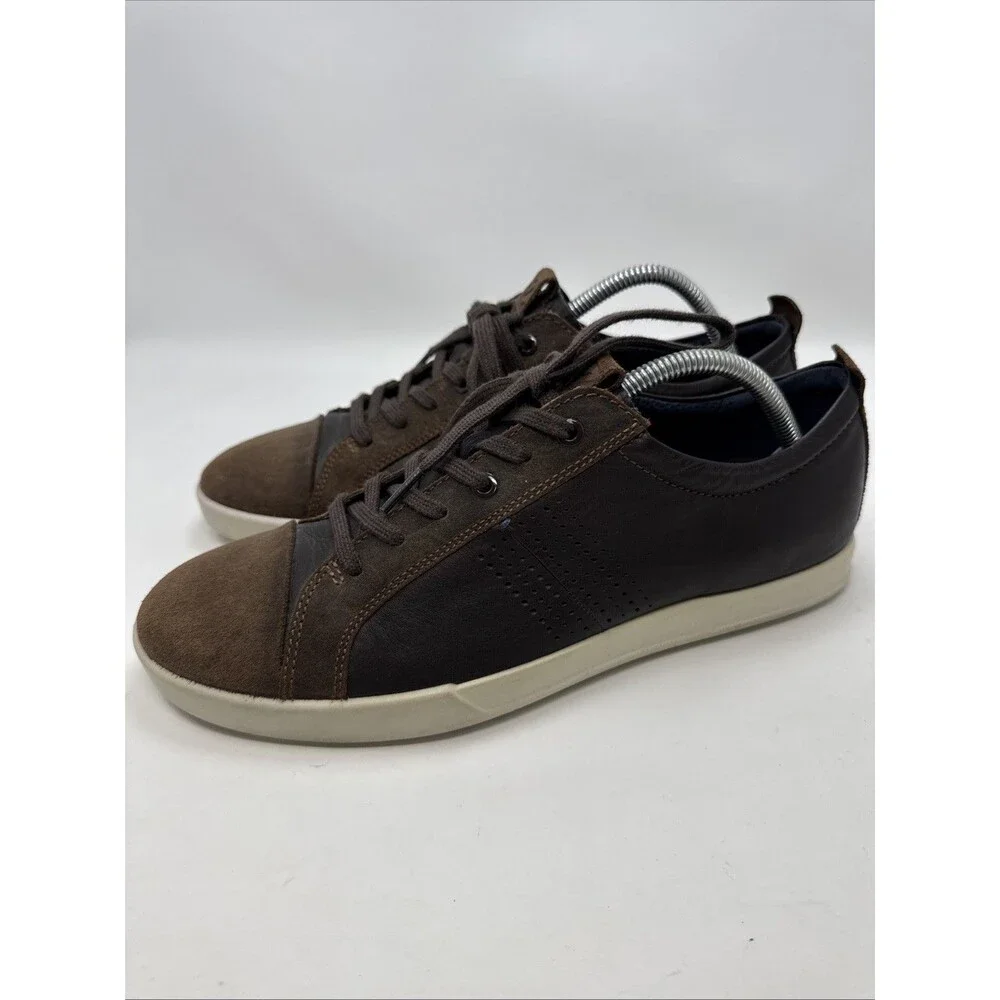 ECCO Men's Collin 2.0 Casual Lace Up Sneaker, Size 10 Leather Coffee Color.